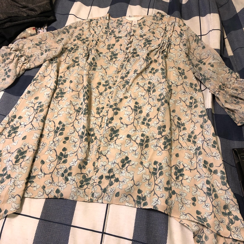 Patterned blouse